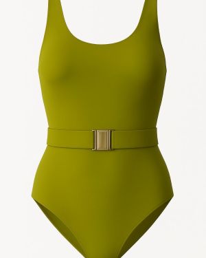 Une Pièce symétrique avec ceinture