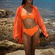 Bikini triangle avec anneaux orange