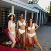 Bikini triangle avec anneaux blanc crème