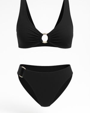 Bikini triangle avec anneaux noir